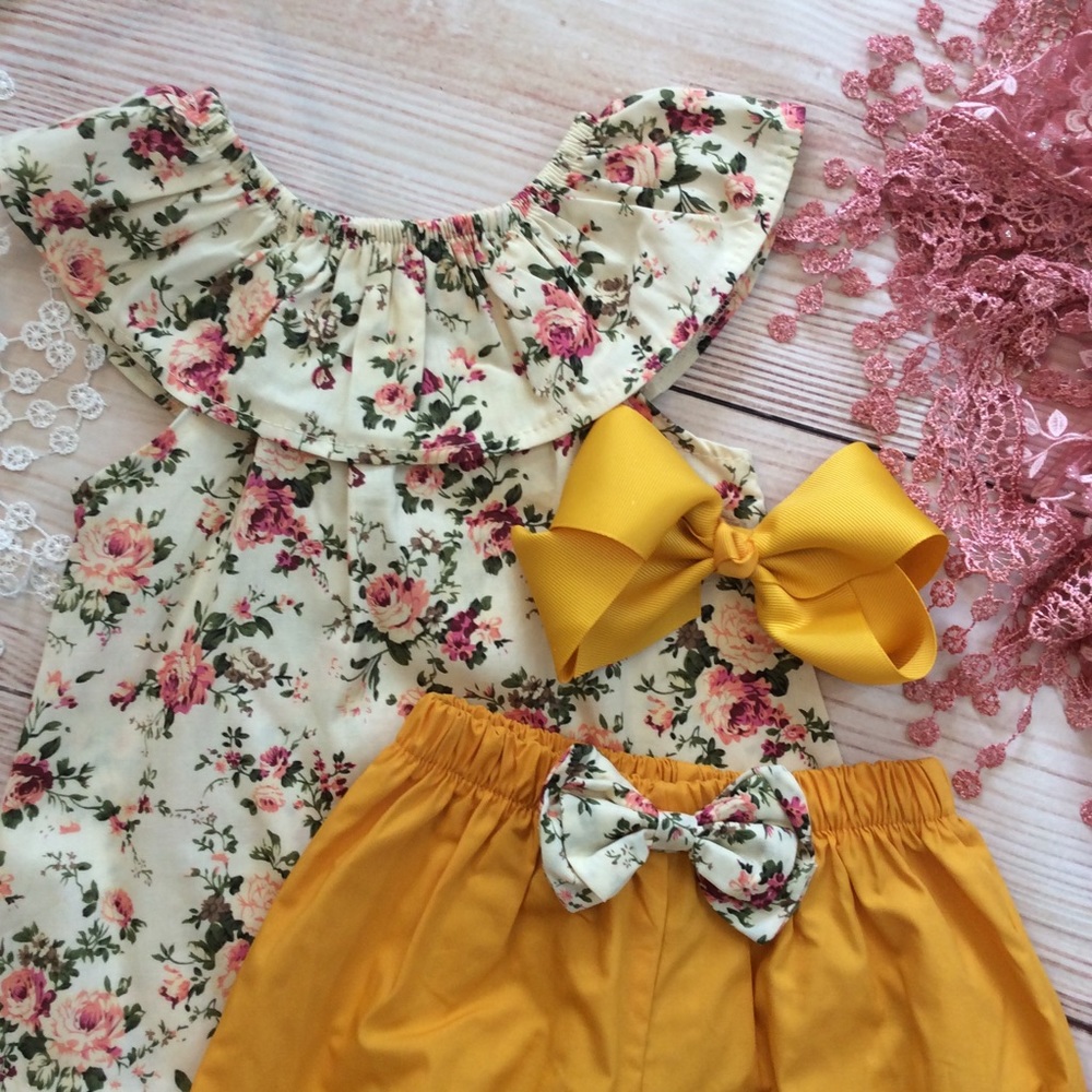 Boutique Baby Girls Swing Top & Shorts - Picture 3 of 4